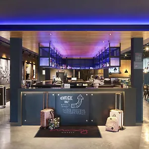 4* Hotel Moxy